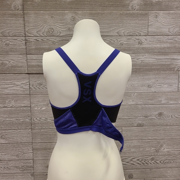 Victoria's Secret Sport - Sports Bra 34DD - Picture 6 of 9